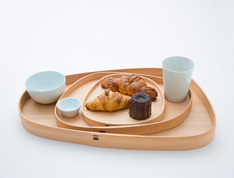 Curved Tray